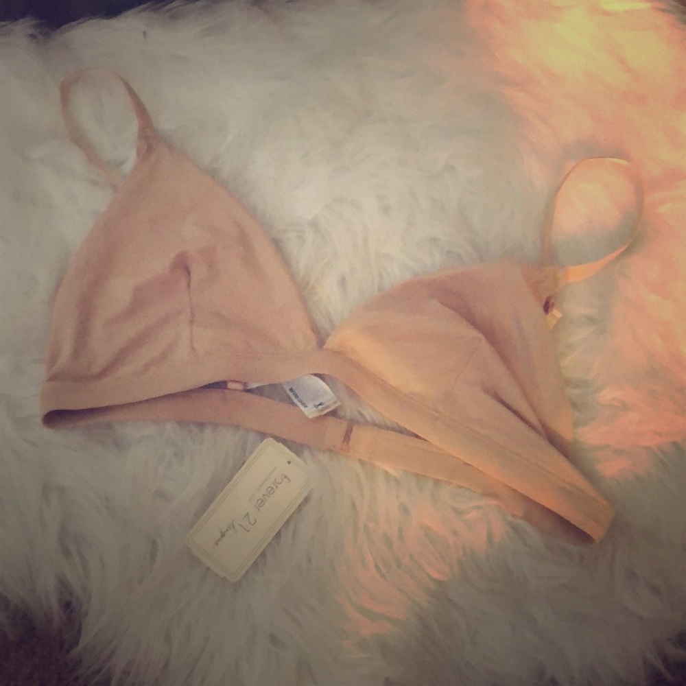 👙 NWT!! Microfiber Triangle Bralette